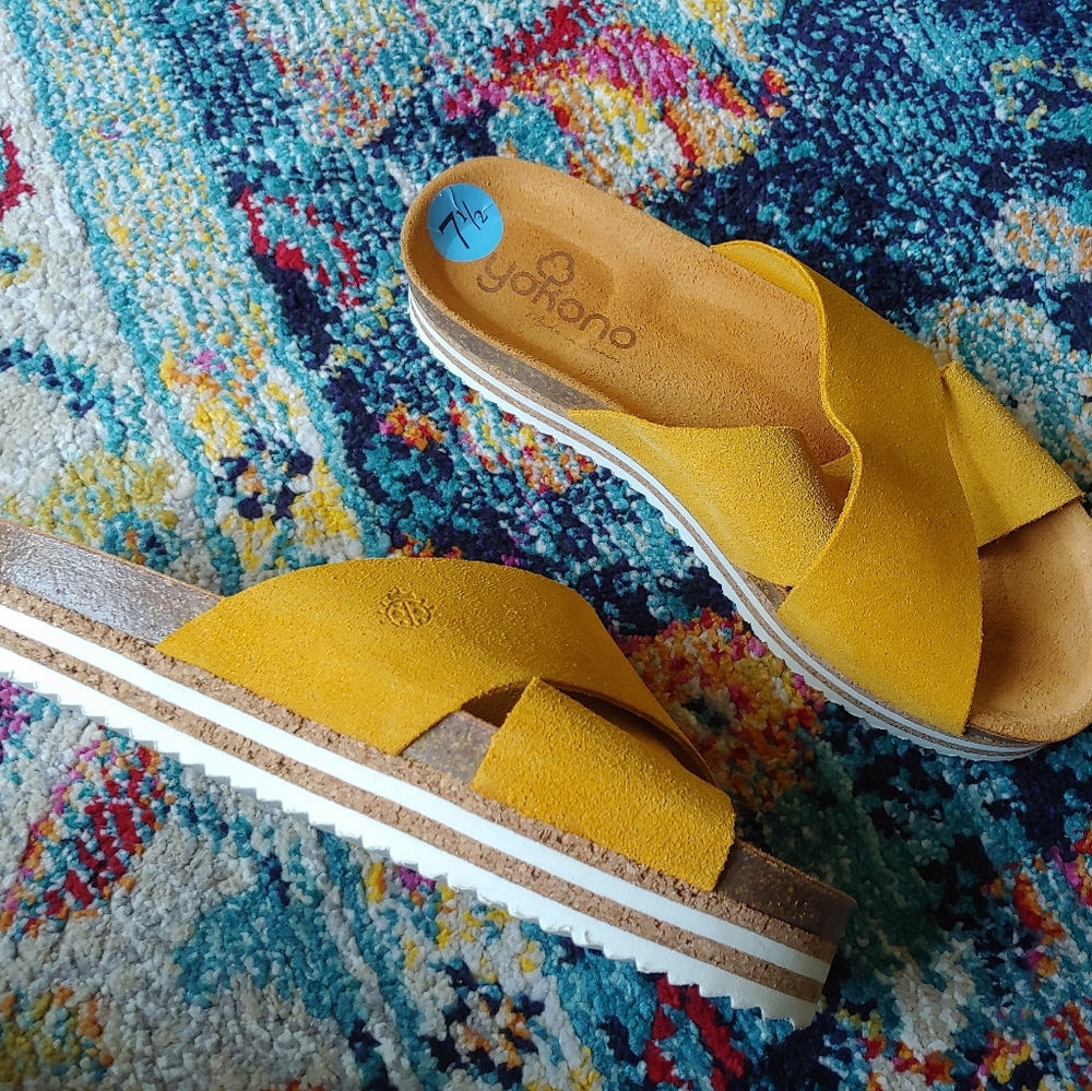 Yokono sandals